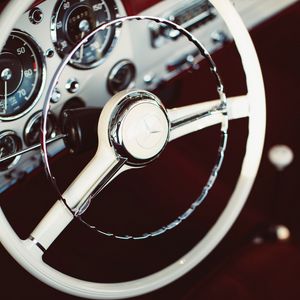 Превью обои mercedes, машина, руль, белый