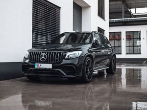 Превью обои mercedes, машина, вид спереди, черный