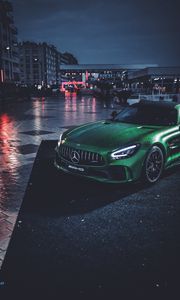 Превью обои mercedes, машина, зеленый, мокрый, спорткар, суперкар