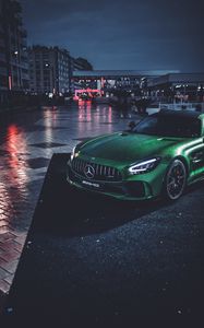Превью обои mercedes, машина, зеленый, мокрый, спорткар, суперкар