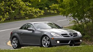 Превью обои mercedes slk 350, вид сбоку, поворот