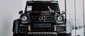 Превью обои mercedes, внедорожник, машина, вид спереди, черный