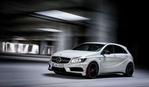 Превью обои mercedes-benz, a45, amg, белый, вид сбоку