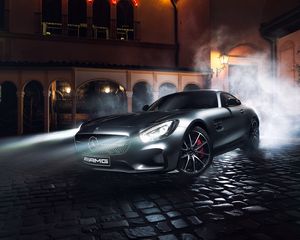 Превью обои mercedes-benz, amg, gt s, вид сбоку, ночь