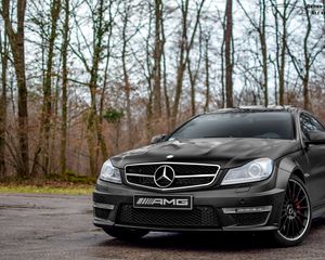 Превью обои mercedes-benz c63 amg, coupe, черный, фары