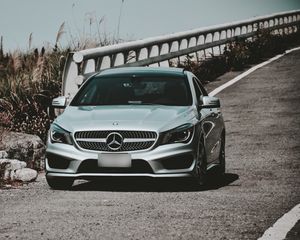 Превью обои mercedes-benz cla-class, mercedes-benz, mercedes, вид спереди, автомобиль, фары