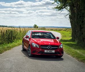 Превью обои mercedes-benz, cla-class, x117, красный