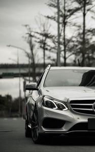 Превью обои mercedes-benz e300, mercedes-benz, mercedes, вид спереди