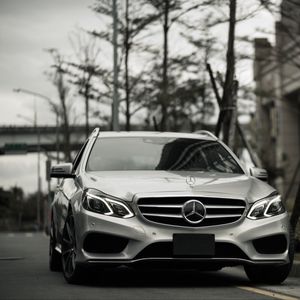 Превью обои mercedes-benz e300, mercedes-benz, mercedes, вид спереди