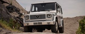 Превью обои mercedes-benz g500, mercedes, машина, внедорожник, серый, вид спереди