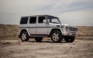 Превью обои mercedes-benz g500, mercedes, машина, внедорожник, серый, бездорожье