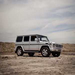 Превью обои mercedes-benz g500, mercedes, машина, внедорожник, серый, бездорожье