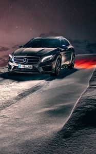 Превью обои mercedes-benz, gla, кроссовер, зима, снег, концепт