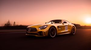 Превью обои mercedes-benz gt r, mercedes, машина, спорткар, желтый, скорость