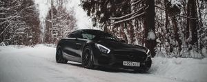 Превью обои mercedes-benz, машина, спорткар, черный, снег, лес