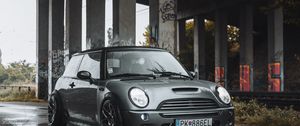 Превью обои mini clubman, автомобиль, фары, вид спереди