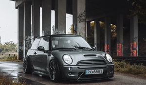 Превью обои mini clubman, автомобиль, фары, вид спереди