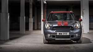 Превью обои mini cooper, countryman, park lane, вид спереди