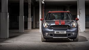 Превью обои mini cooper, countryman, park lane, вид спереди