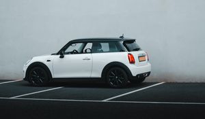 Превью обои mini cooper, mini, автомобиль, белый, вид сбоку