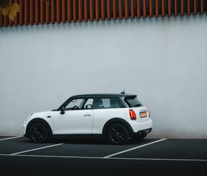 Превью обои mini cooper, mini, автомобиль, белый, вид сбоку