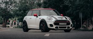 Превью обои mini cooper, mini, автомобиль, белый, дорога