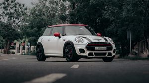 Превью обои mini cooper, mini, автомобиль, белый, дорога