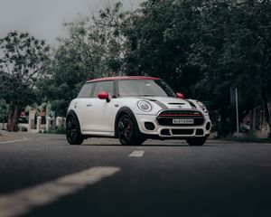 Превью обои mini cooper, mini, автомобиль, белый, дорога