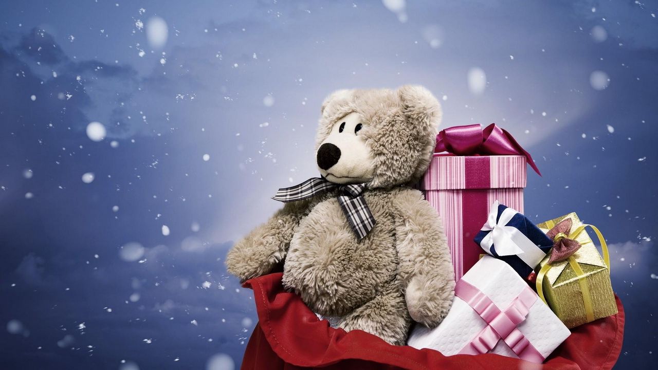 Обои мишка, подарки, мешок, снег, рождество, новый год