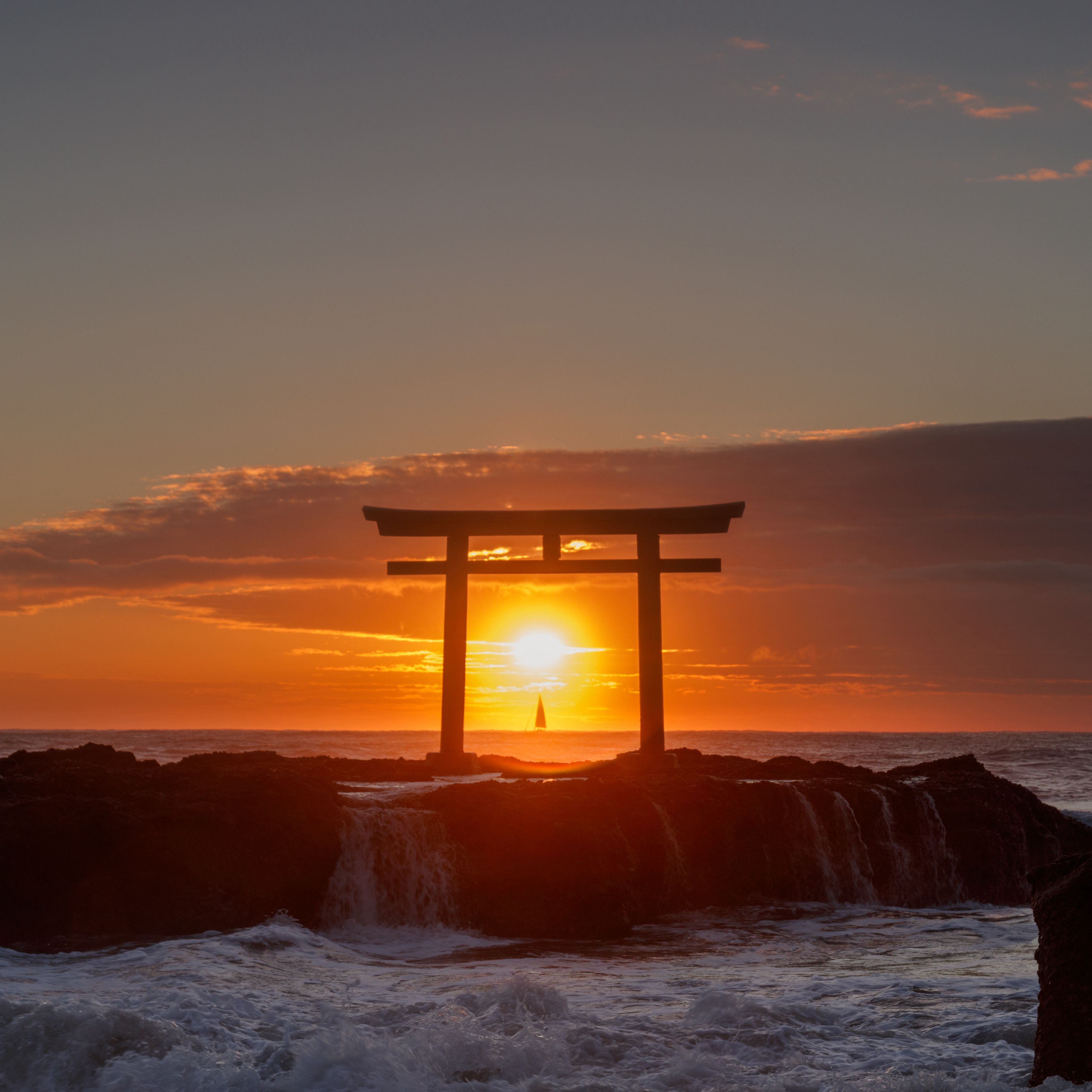 Япония тории закат