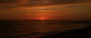 Превью обои море, берег, сумерки, темный