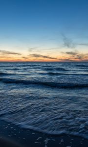 Превью обои море, берег, волны, небо