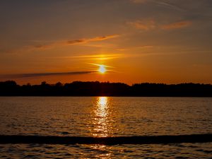 Превью обои море, деревья, закат, природа