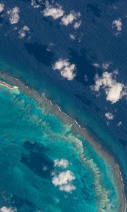 Превью обои море, дно, берег, облака, вид сверху