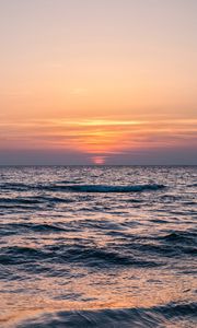 Превью обои море, горизонт, закат, небо, волны, рябь