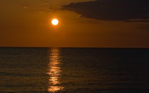 Превью обои море, горизонт, закат, темный