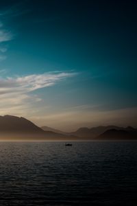 Превью обои море, горы, горизонт, вечер