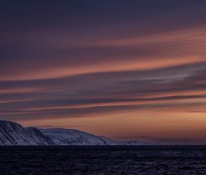 Превью обои море, горы, снег, вечер, пейзаж