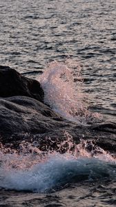 Превью обои море, камни, брызги, природа, пейзаж