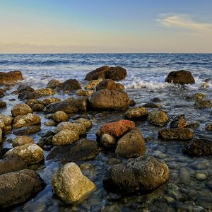 Превью обои море, камни, волны, берег