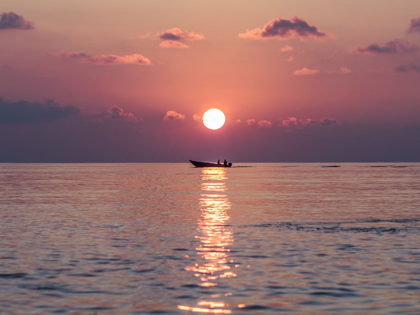 Восход солнца на Мальдивах