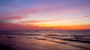 Превью обои море, лодки, горизонт, небо, природа