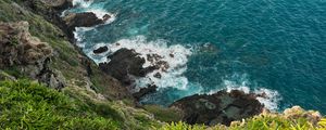 Превью обои море, морская пена, трава, камни