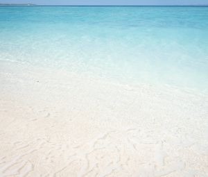 Превью обои море, океан, песок, пляж, прозрачный