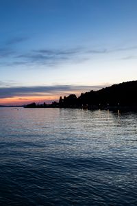 Превью обои море, остров, силуэт, сумерки