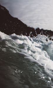Превью обои море, пена, брызги, крупным планом