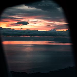 Превью обои море, пляж, закат, темный