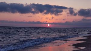 Превью обои море, пляж, закат, волны, горизонт