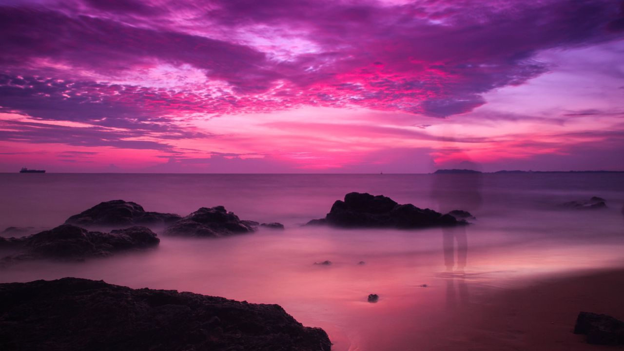 Обои море, побережье, сумерки, фиолетовый, силуэт, тень