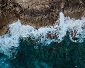 Превью обои море, прибой, вид сверху, скалы, пена